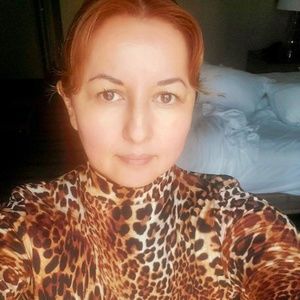 Meet your Posher, Kiomara